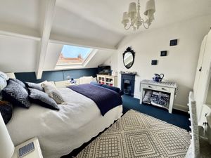 Photo 27- click for photo gallery